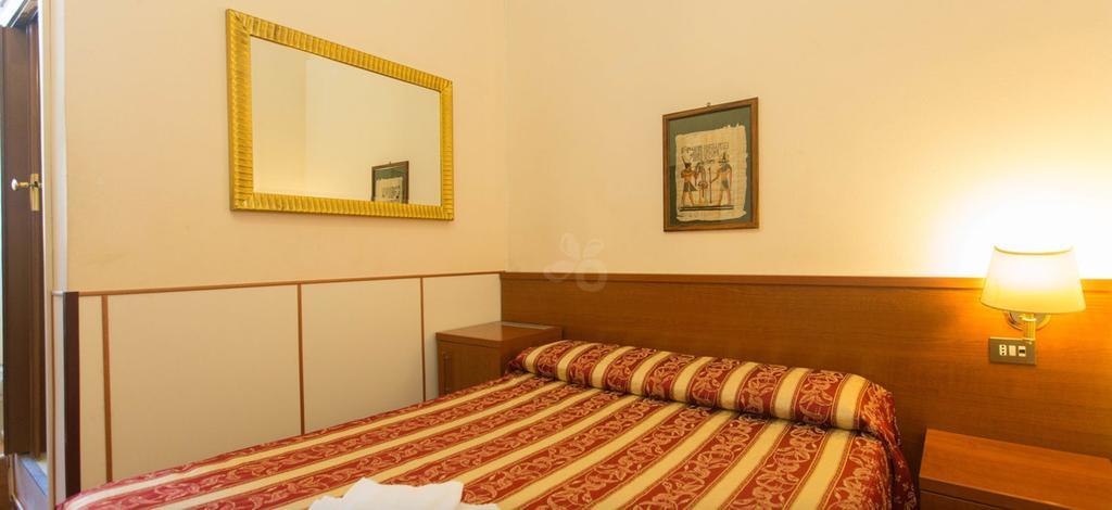 Hotel Azzurra Rome Exterior photo