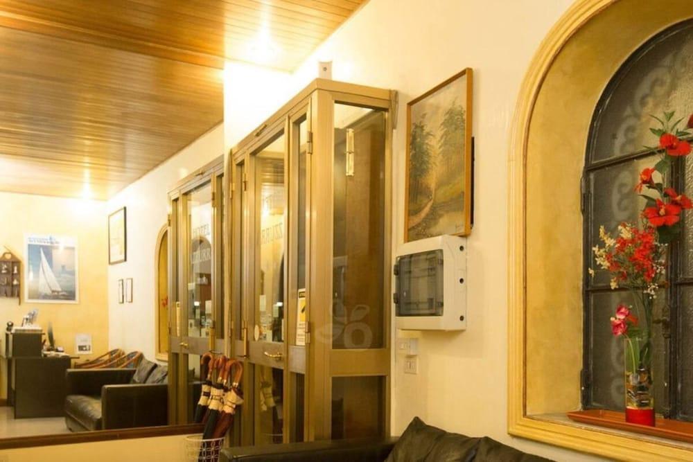 Hotel Azzurra Rome Exterior photo
